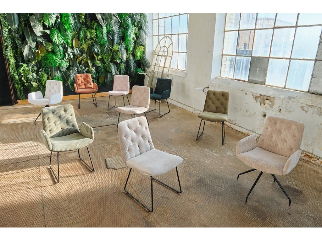 Poltrona in velluto grigio